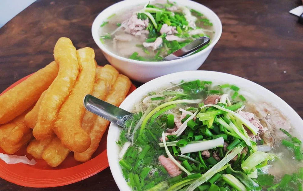 Vietnam Noodle Soup - pho vietnam